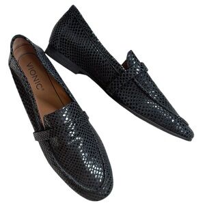 EUC Vionic Leather Zana Loafers Black
Lizard Size 7